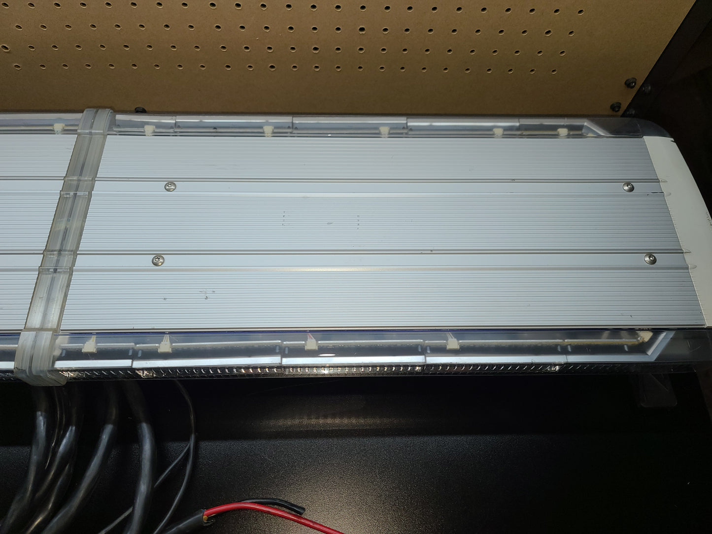 Whelen Legacy Duo 48 Inch Red & Blue LED Light Bar GB8SP3B