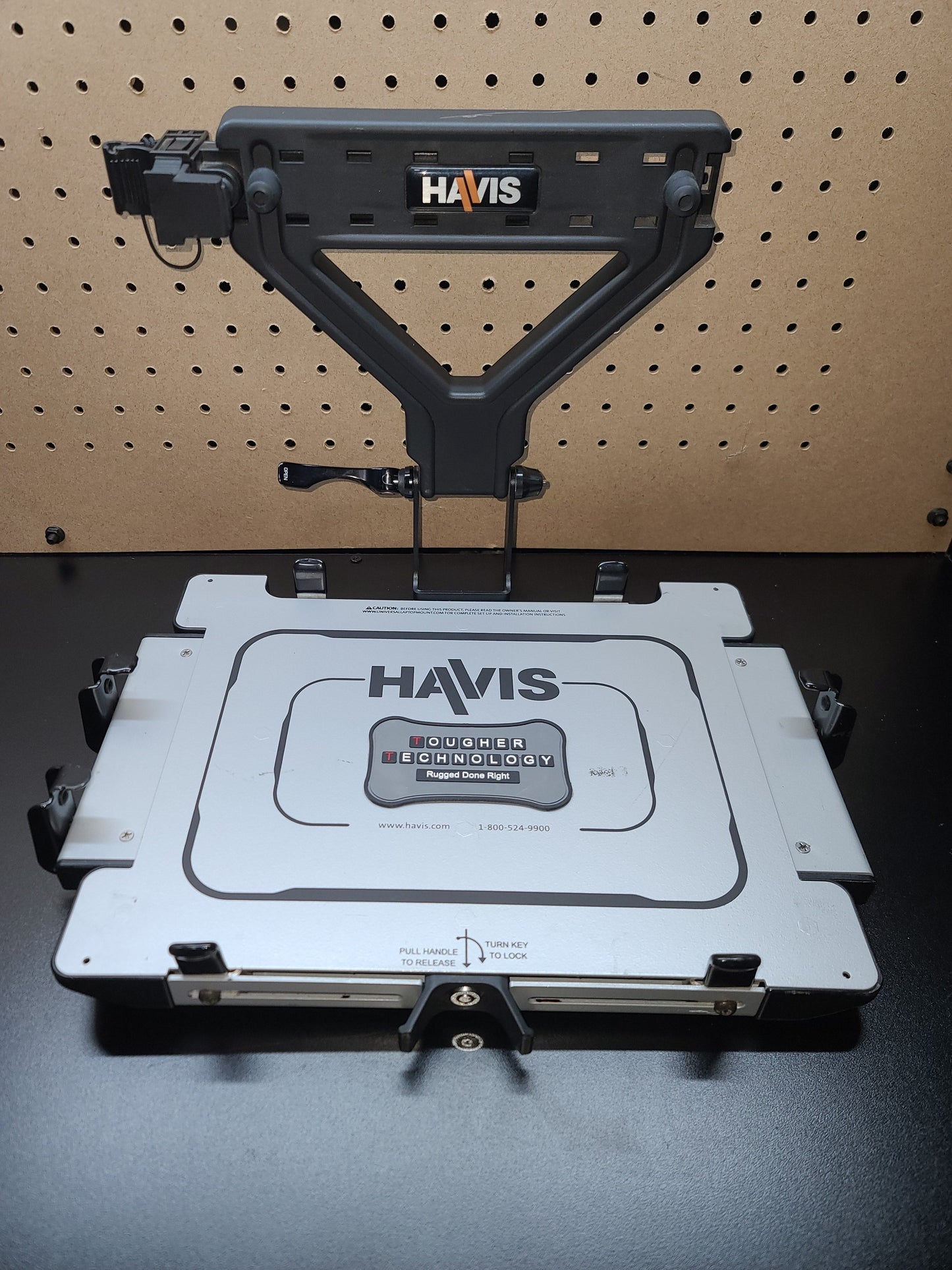 Havis Universal Premium Passenger Side Pedestal Mount Package with Vehicle Specific Base & Universal Cradle