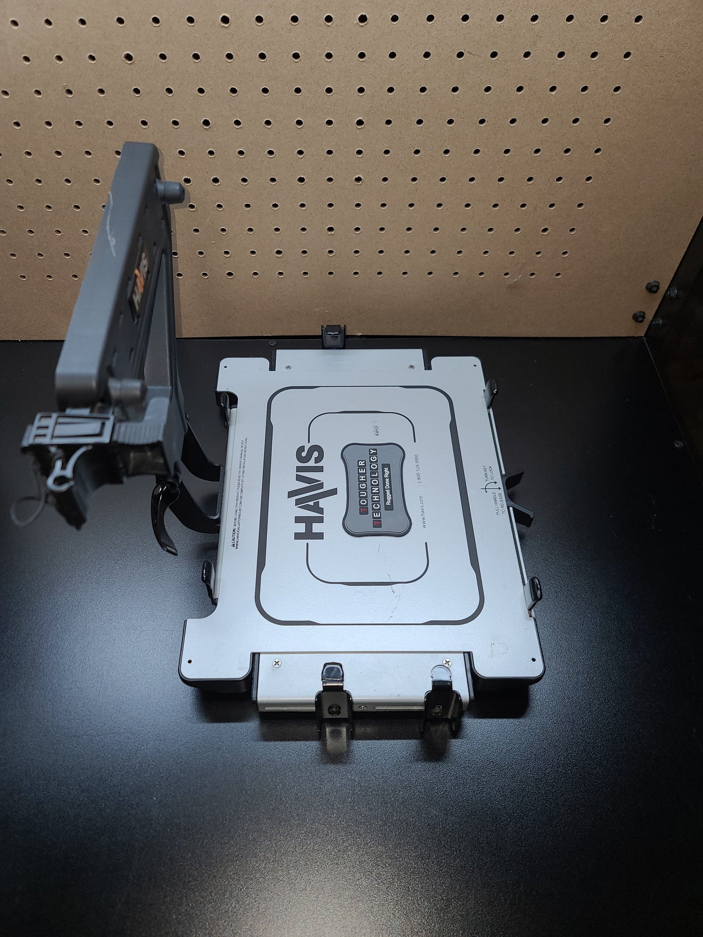 Havis Universal Premium Passenger Side Pedestal Mount Package with Vehicle Specific Base & Universal Cradle