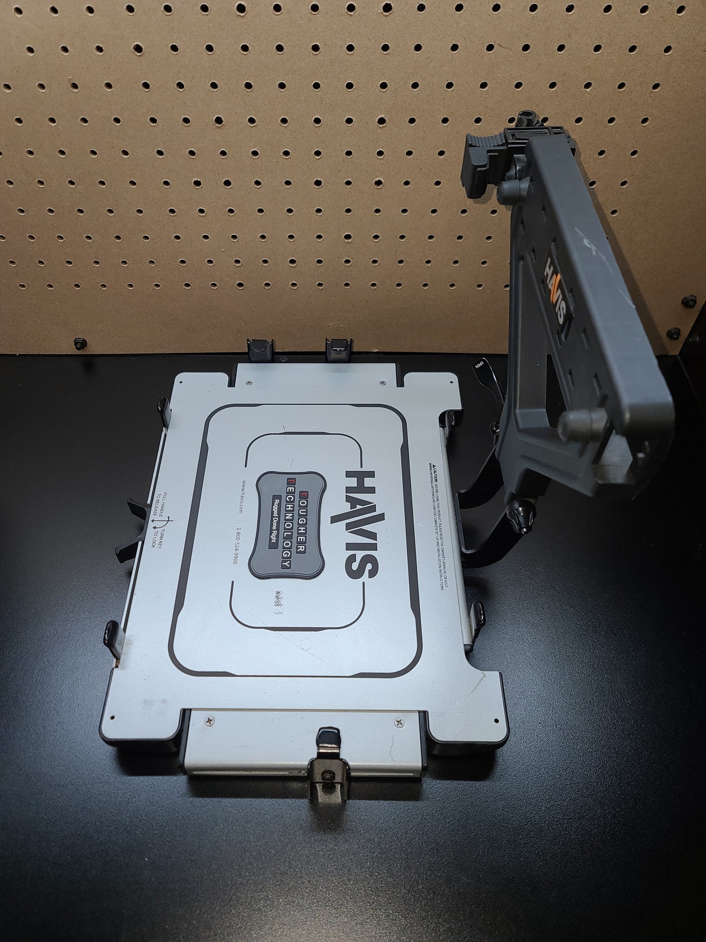 Havis Universal Premium Passenger Side Pedestal Mount Package with Vehicle Specific Base & Universal Cradle