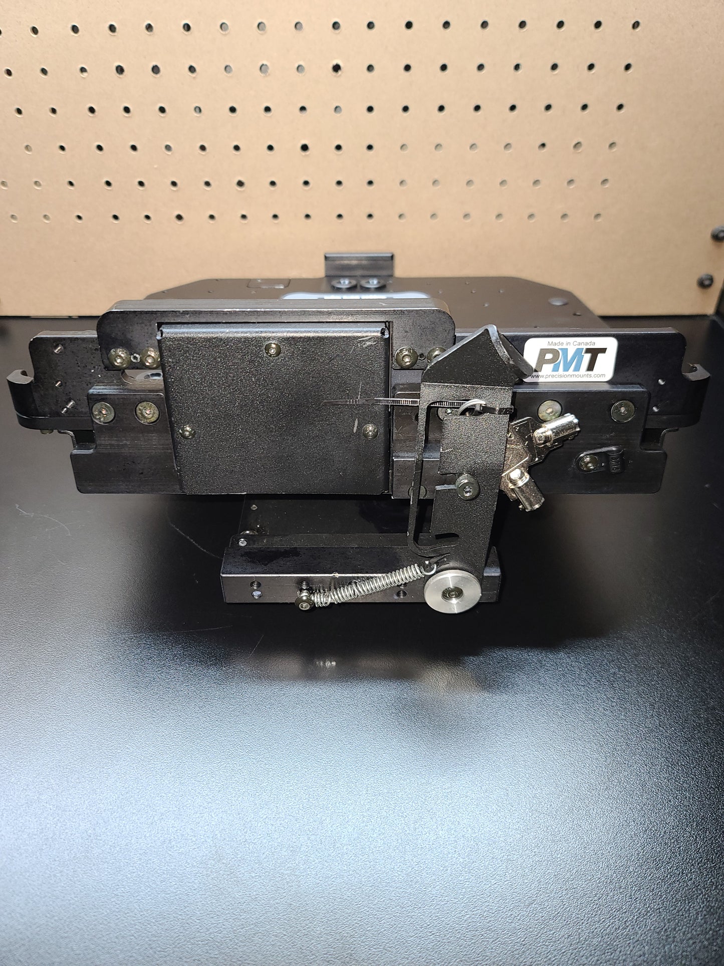 Precision Mounting Technologies Vehicle Docking Station for Panasonic Toughbook CF-31