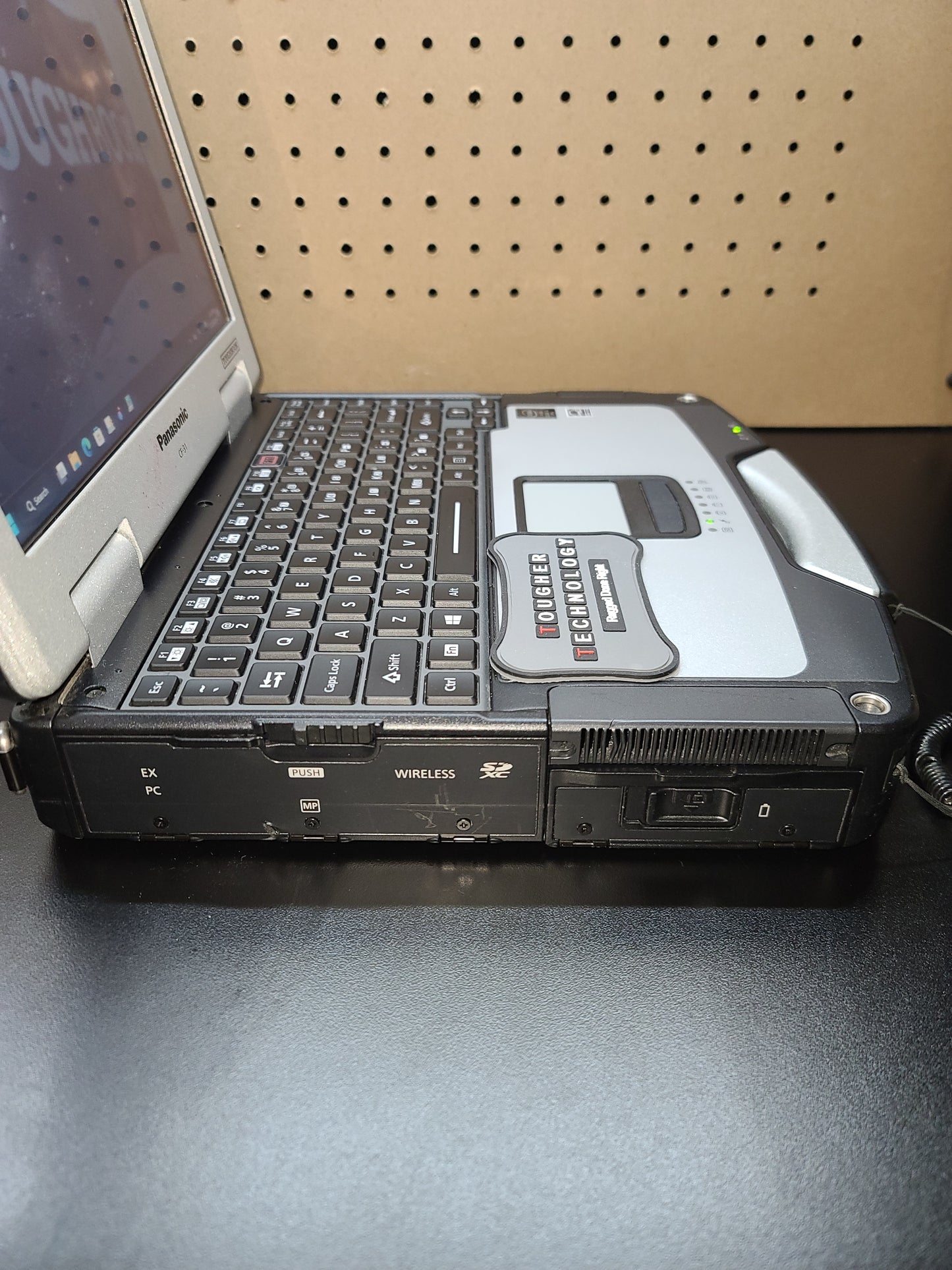 Panasonic Toughbook CF-31 MK5 CF-3113418CM Rugged Laptop