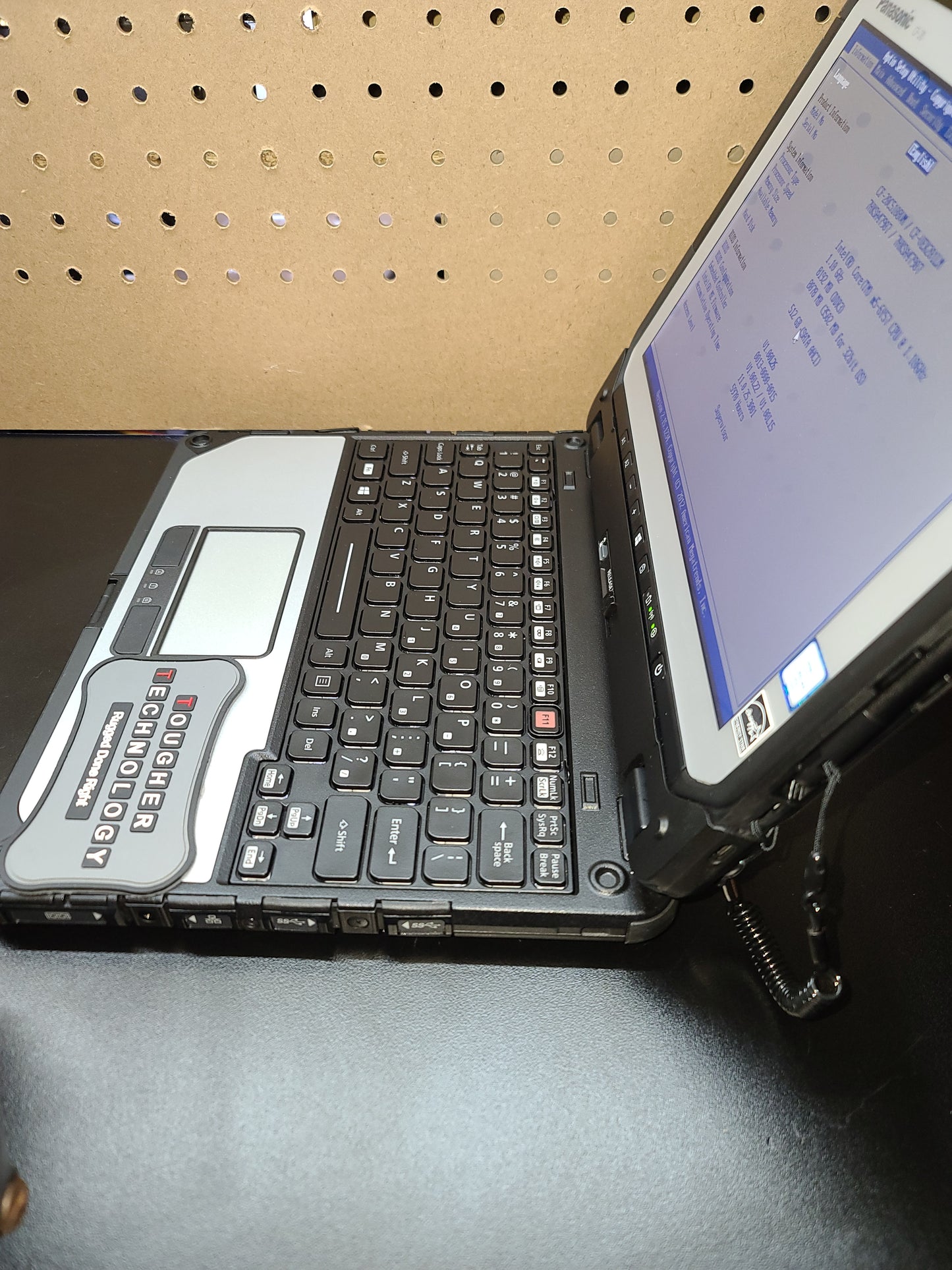 Panasonic Toughbook CF-20 MK1 CF-20C5108VM 512GB SSD 8GB Memory 4G LTE GPS Rugged Laptop Package