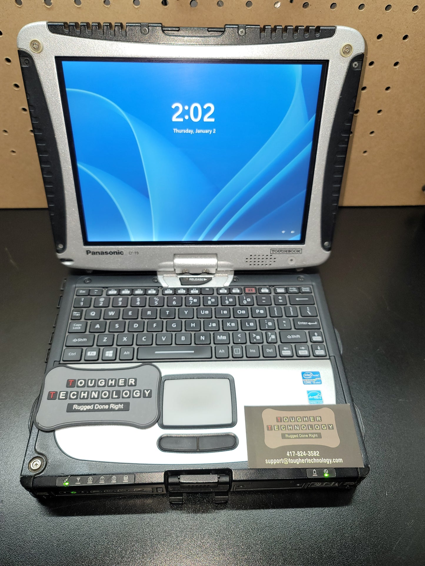 Panasonic Toughbook 19 CF-19 MK7 CF-195MYAXLM 10.1" 2.7Ghz 8GB 240GB 4G Rugged Laptop